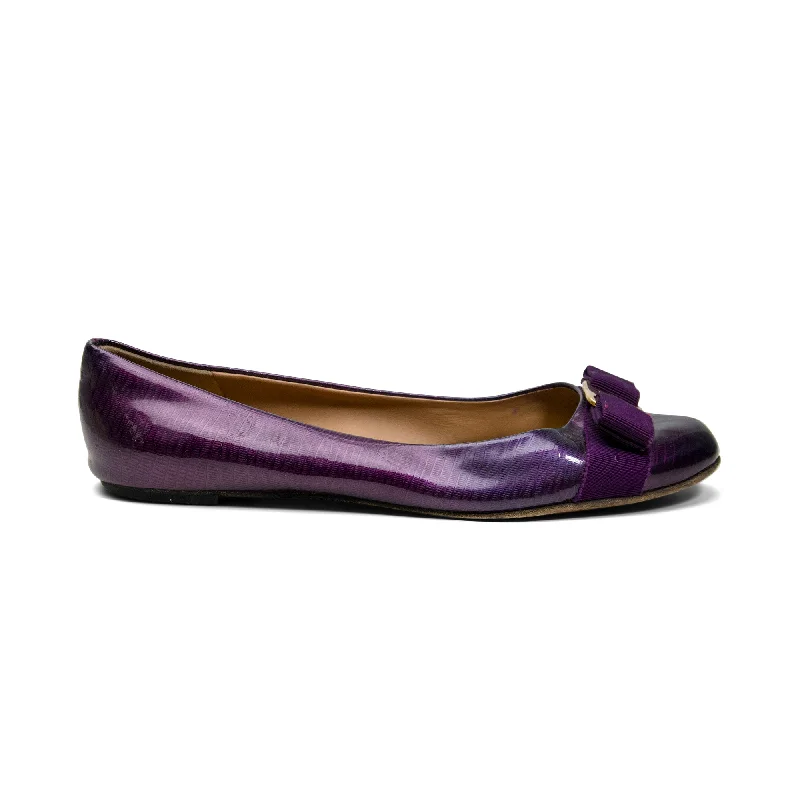 Salvatore Ferragamo Bow Flats - Women's 8