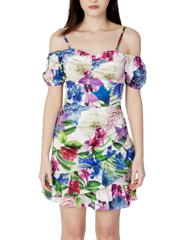 Guess  Women's Floral Print Off-the-Shoulder Dress   Floral Print Mini Dress   Off-the-Shoulder Ruched Floral Dress