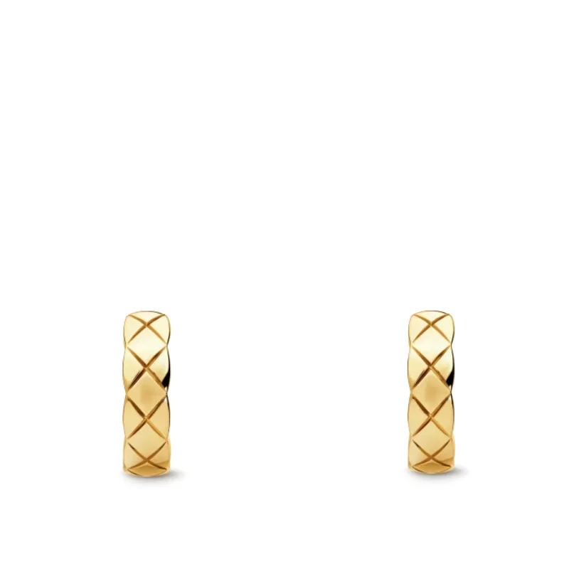 CHANEL Coco Crush Earrings