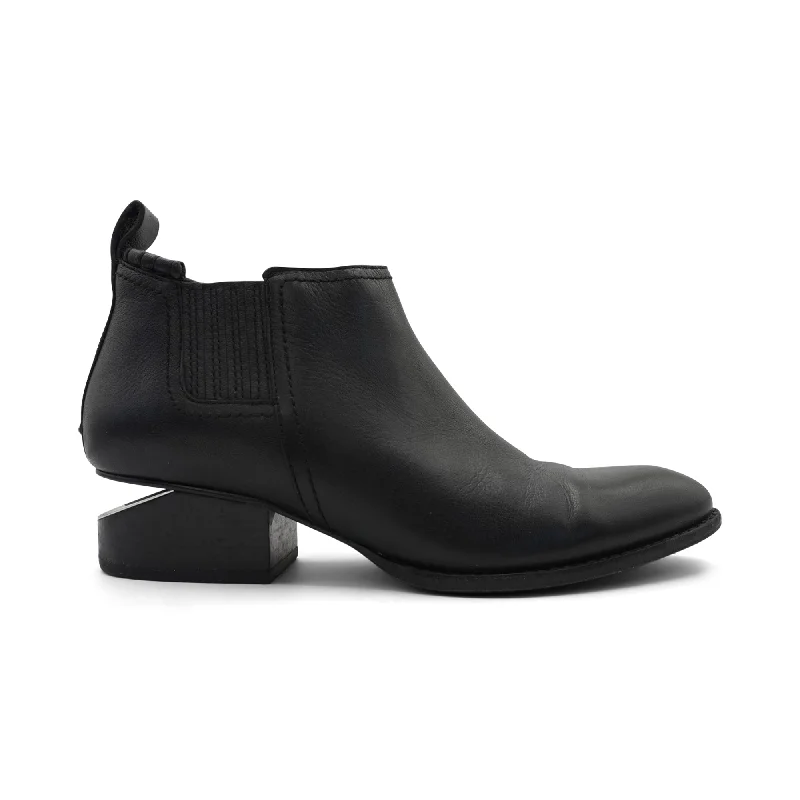 Alexander Wang 'Kori' Boots - Women's 37.5
