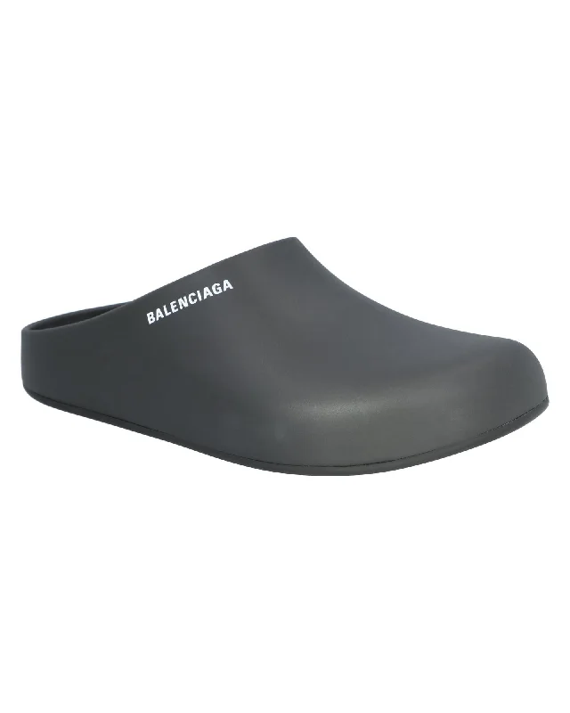 Balenciaga Rubber Clog Minimalist Design Men Black | Black Mules & Clogs
