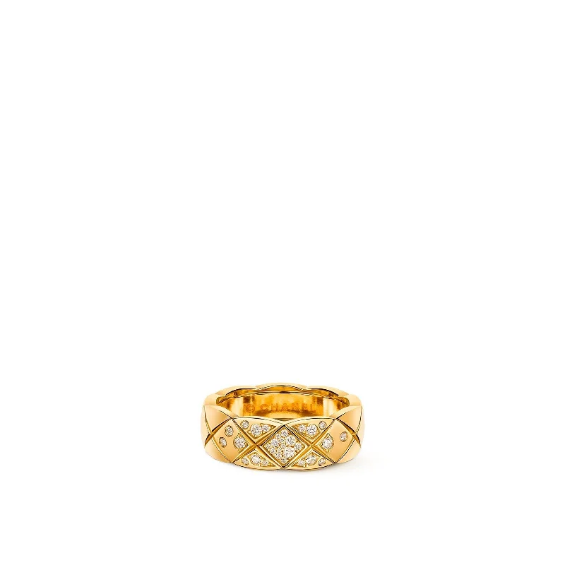 CHANEL Coco Crush Ring