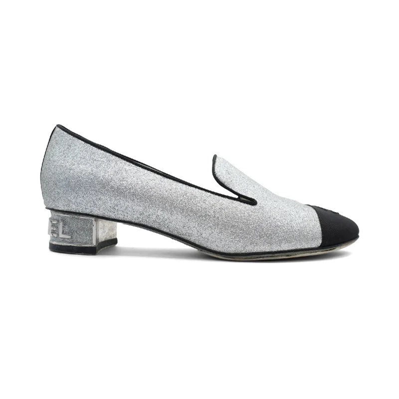 Chanel 'Logo Heel' Kitten Heels - Women's 36.5