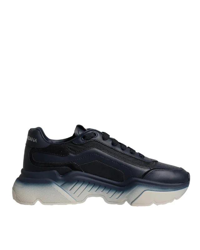 Dolce & Gabbana Low Top Daymaster Sneakers with Rubber Sole and Lace Up Closure Men Navy Blue Dolce & Gabbana Low Top Daymaster Sneakers with Rubber Sole and Lace Up Closure Men Navy Blue