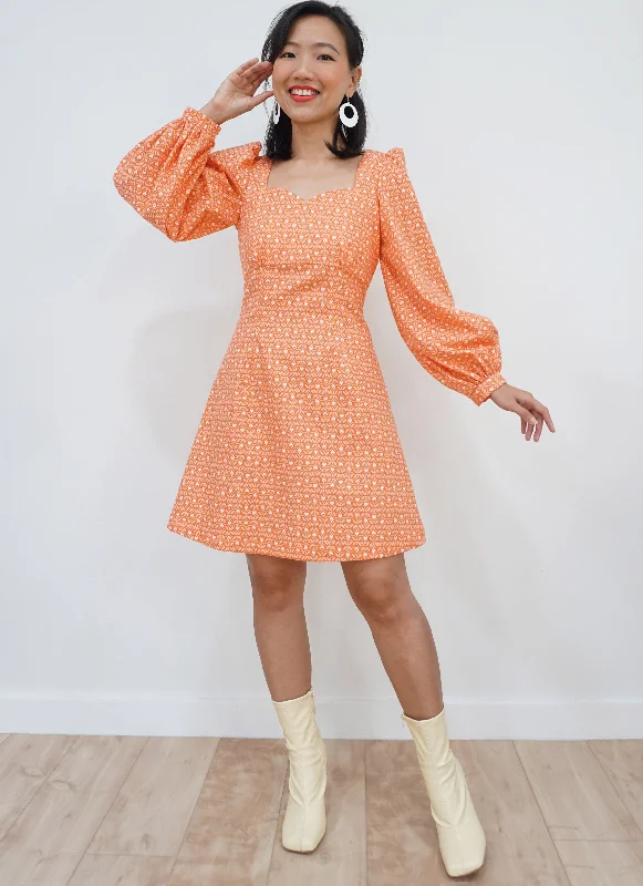 Know Me pattern 2021 Misses' Dress by Gwen Heng