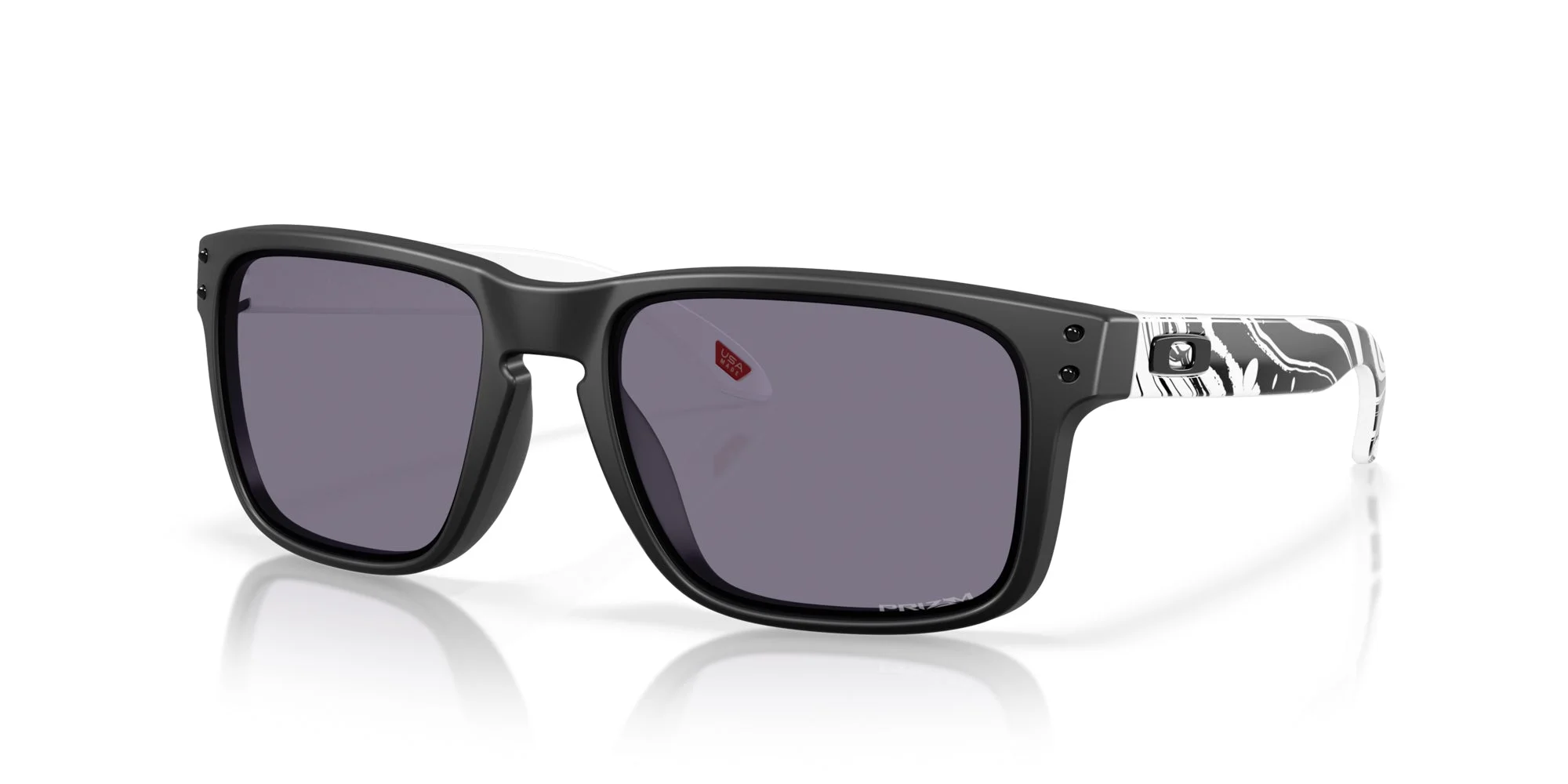 Matte Black-White/Prizm Grey